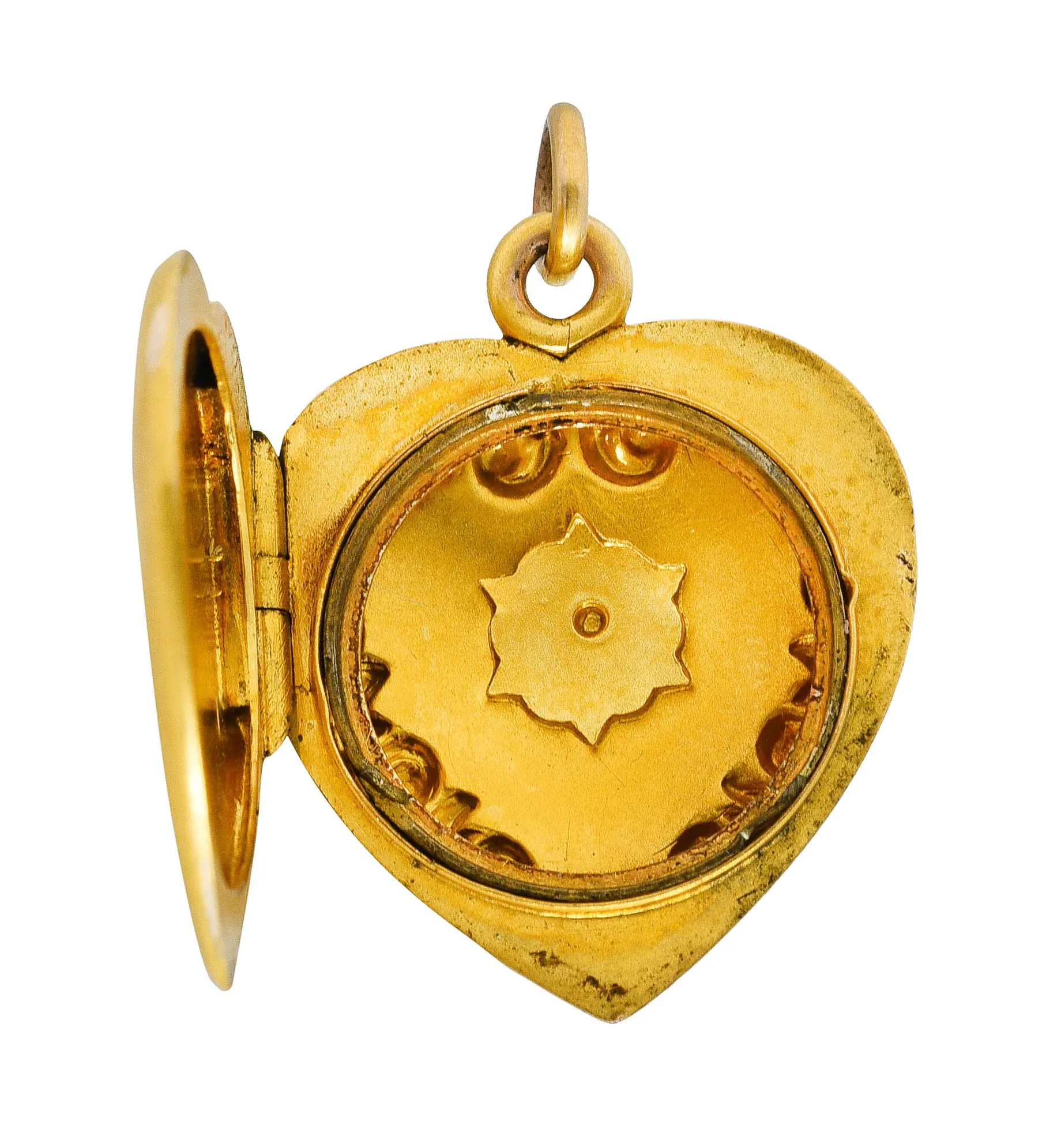 1900 Victorian 14 Karat Gold Heart Locket Pendant