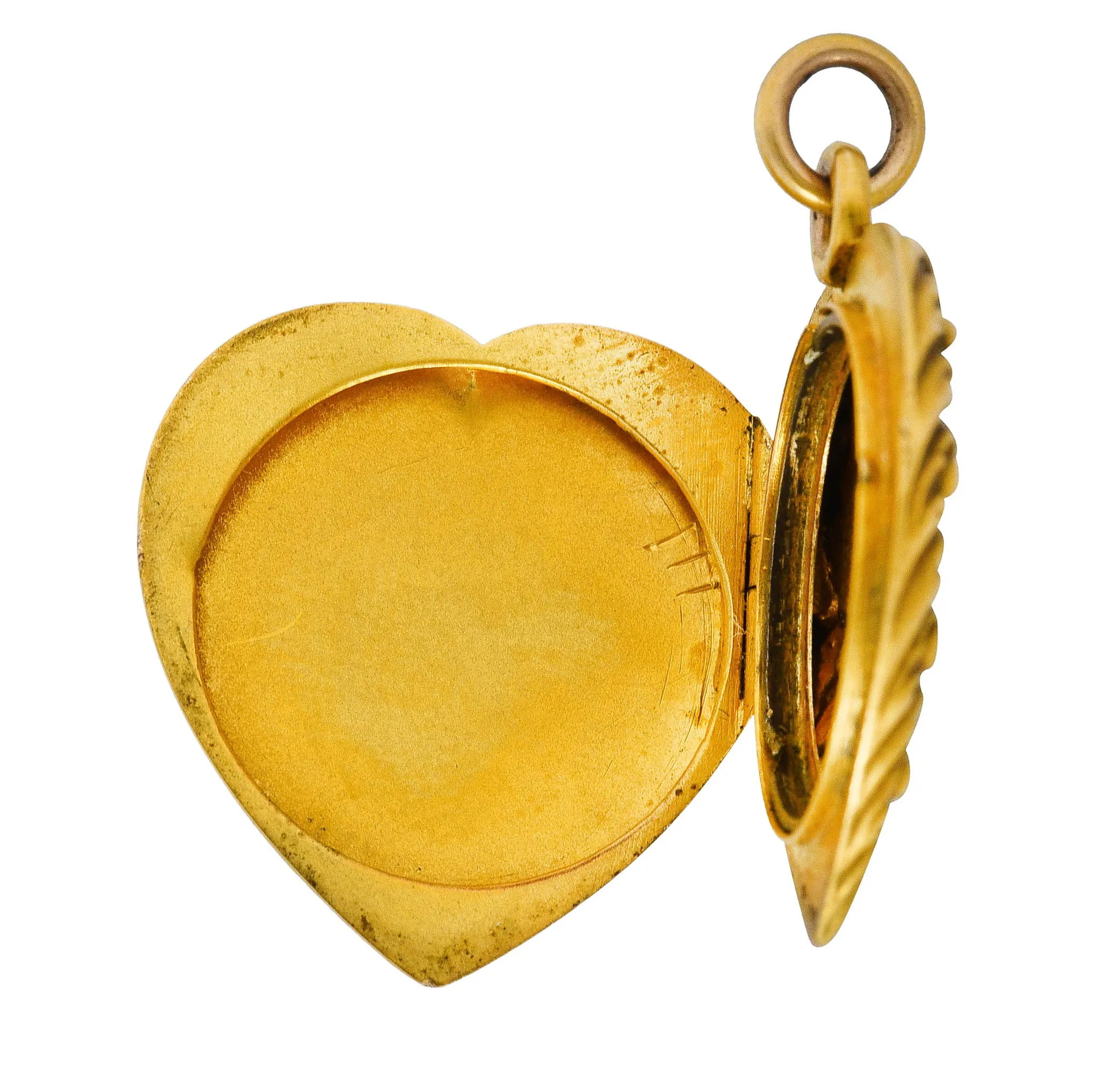 1900 Victorian 14 Karat Gold Heart Locket Pendant