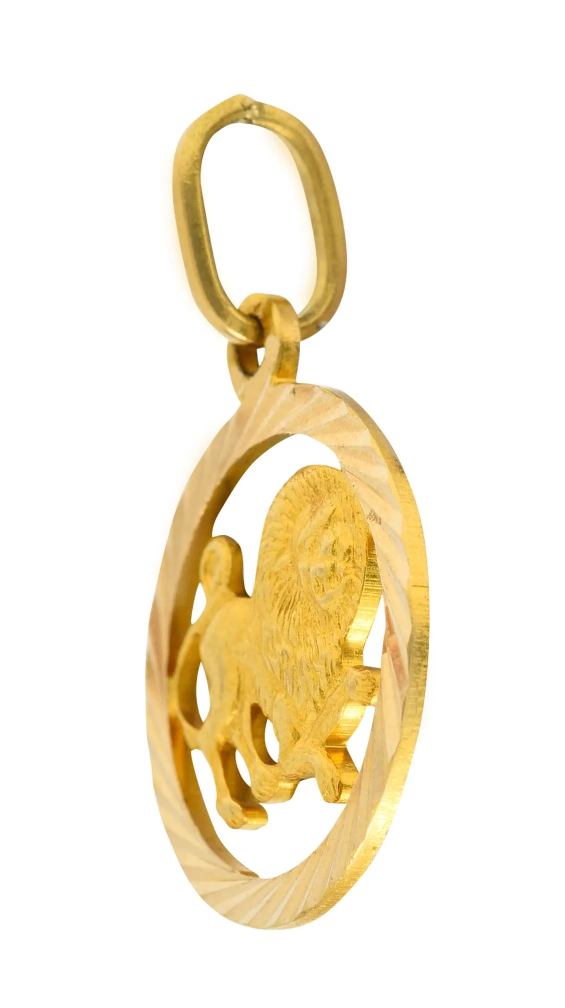 1970's 18 Karat Yellow Gold Leo Lion Zodiac Charm