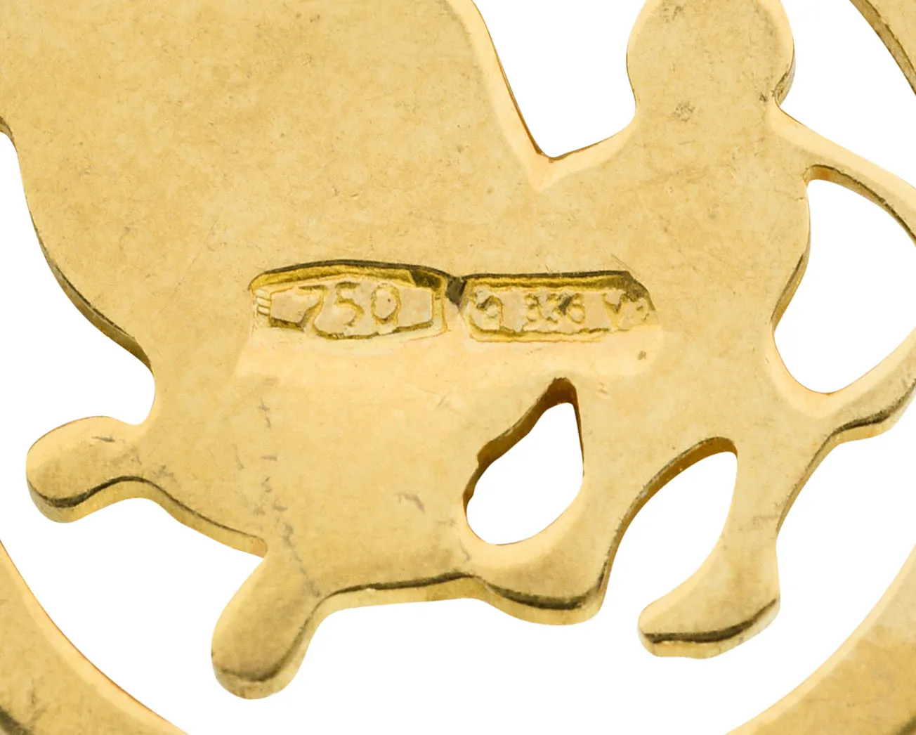 1970's 18 Karat Yellow Gold Leo Lion Zodiac Charm