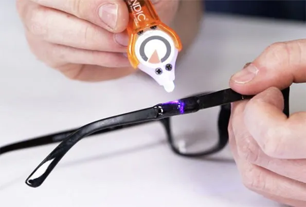 Bondic® - LED UV Liquid Plastic Welding Starter Kit  - 5 Refills Super Special
