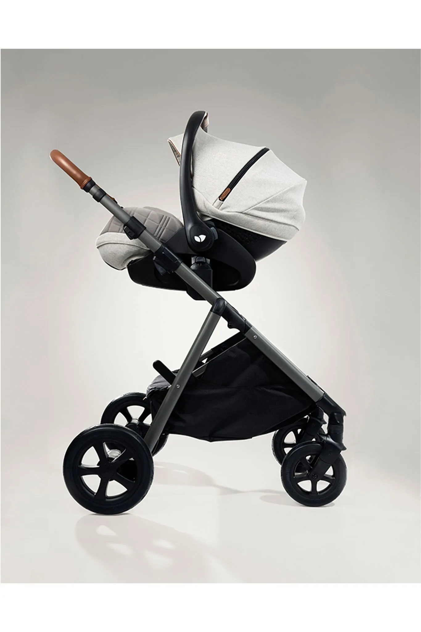 Joie Signature Aeria Stroller