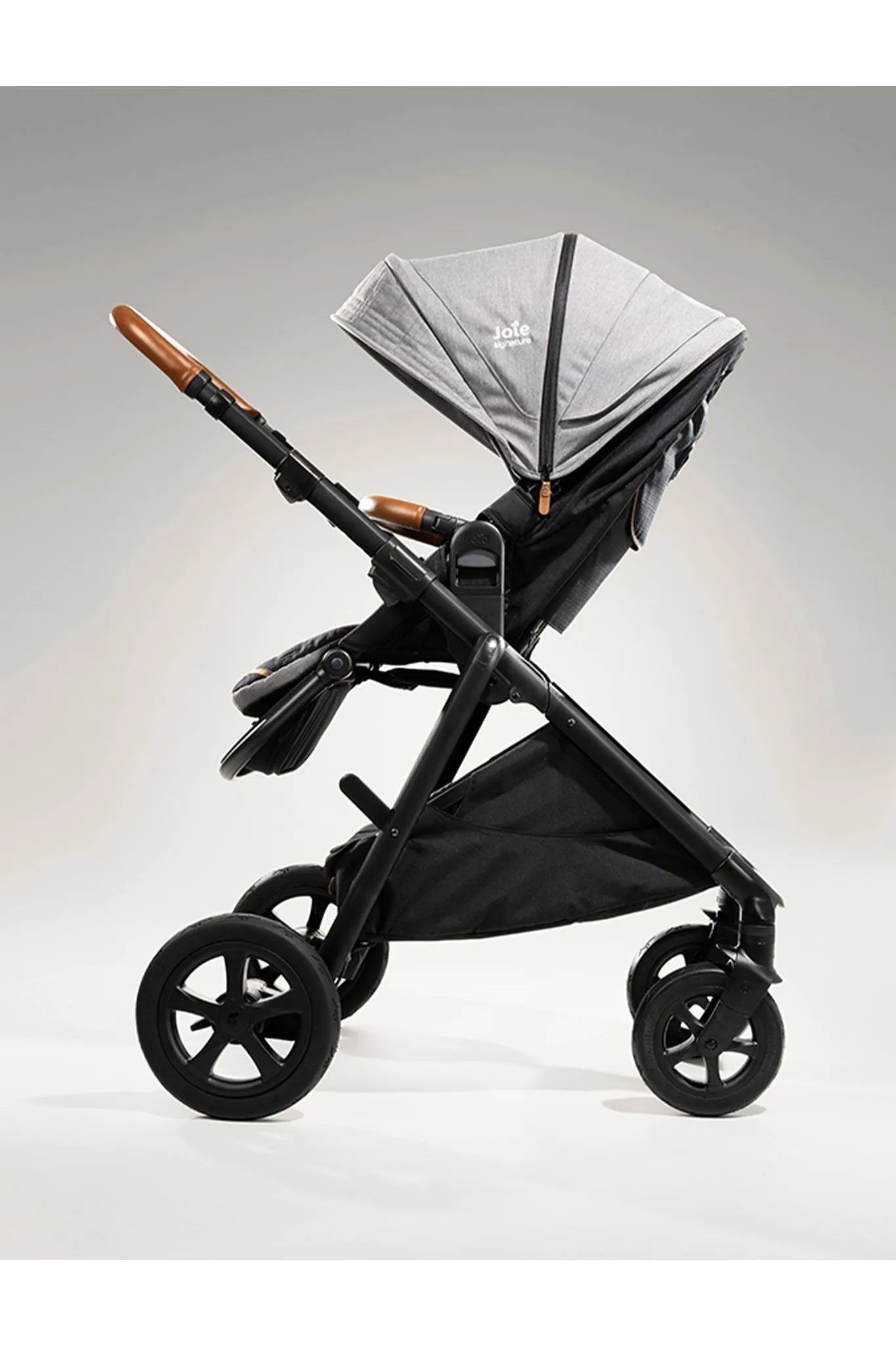 Joie Signature Aeria Stroller