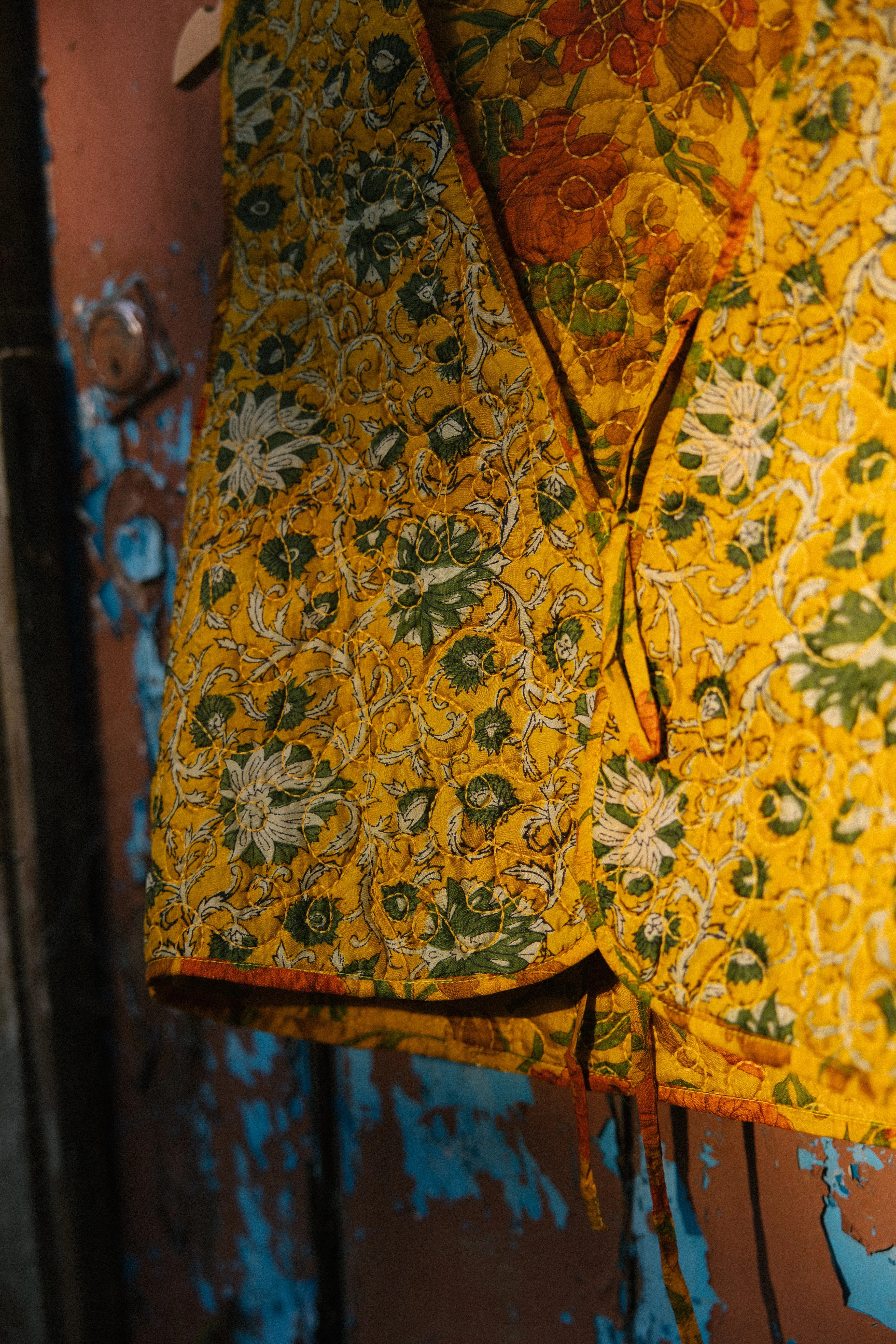 Melissa Silk Reversible Waistcoat L - 069