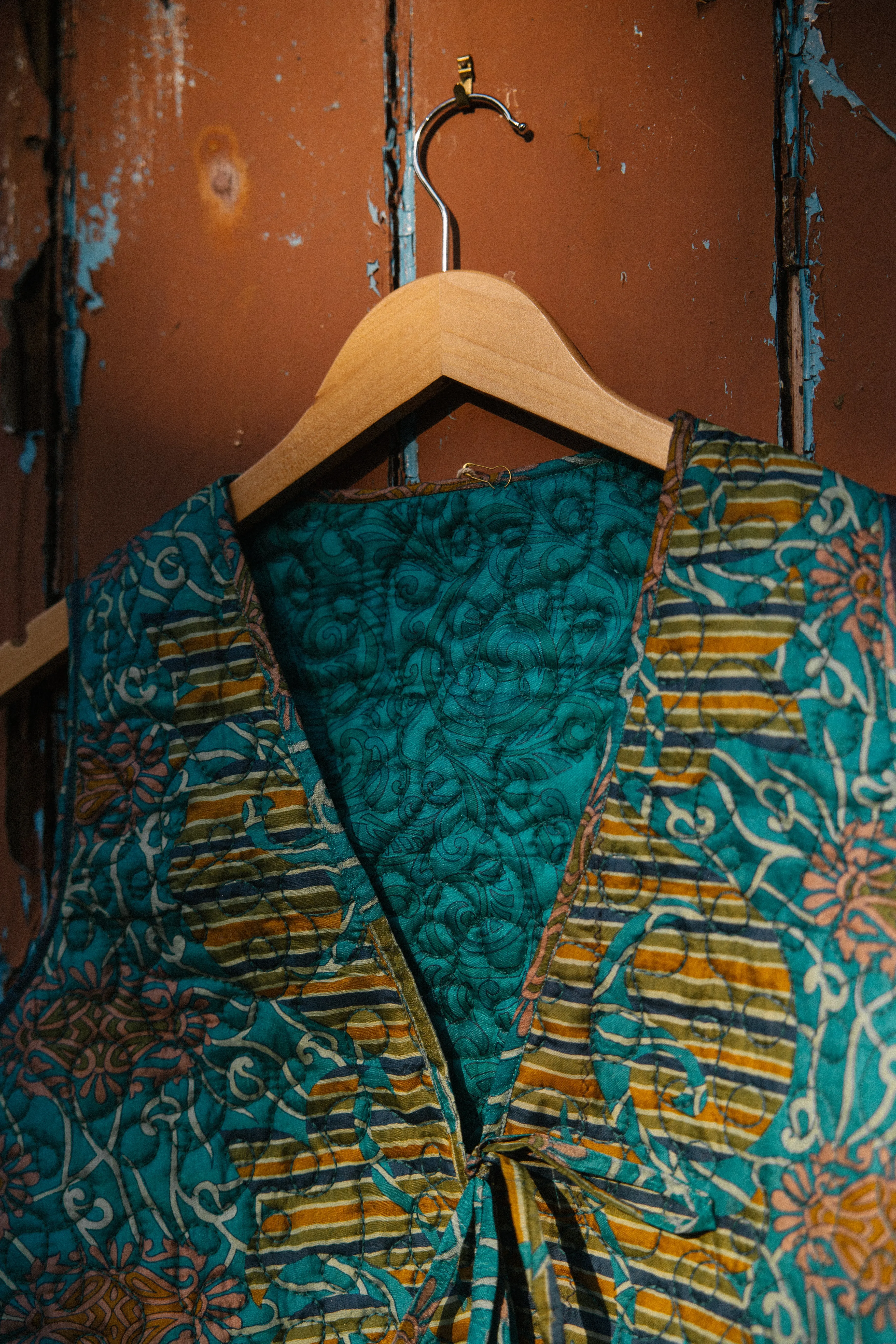 Melissa Silk Reversible Waistcoat L - 074