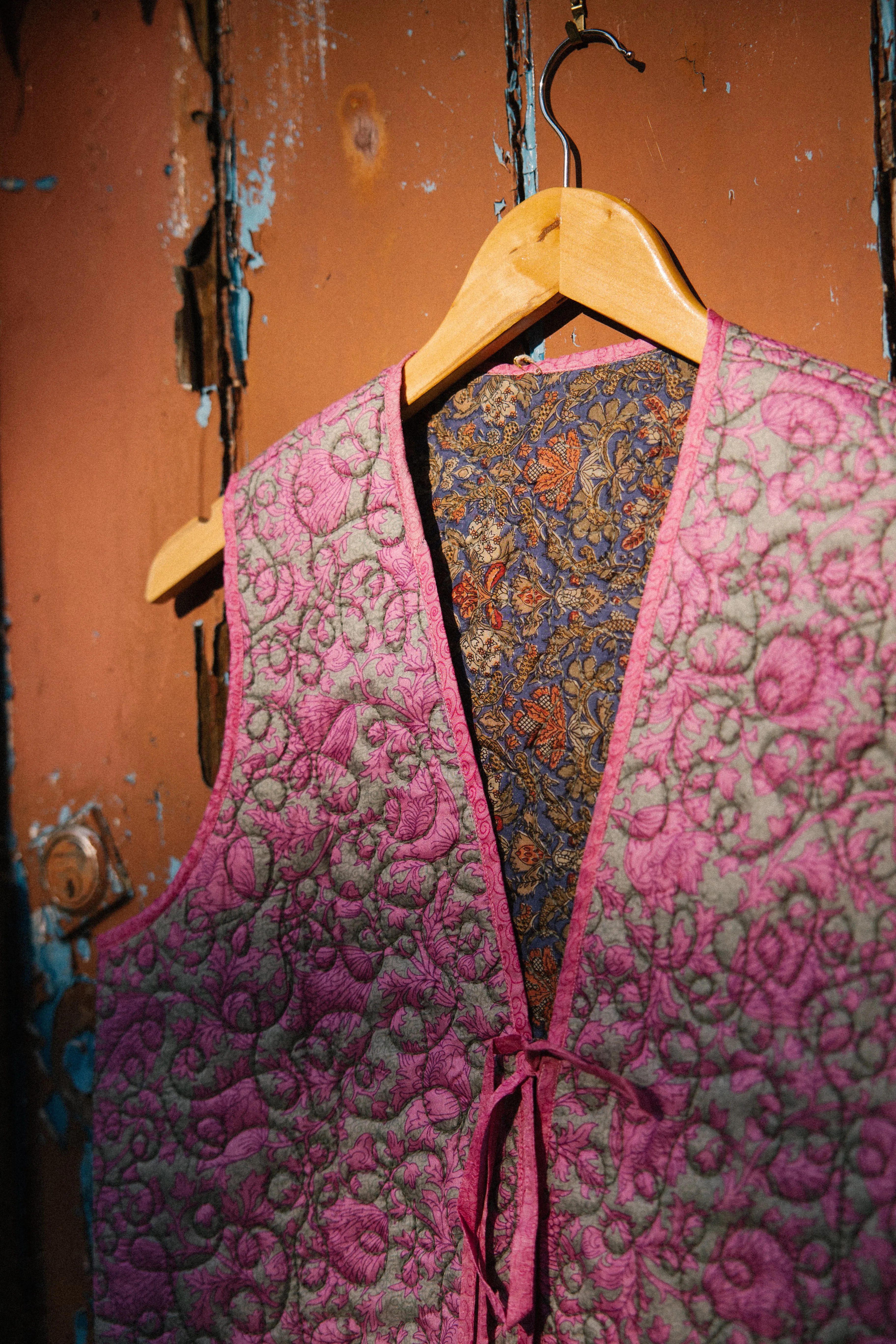 Melissa Silk Reversible Waistcoat L - 075