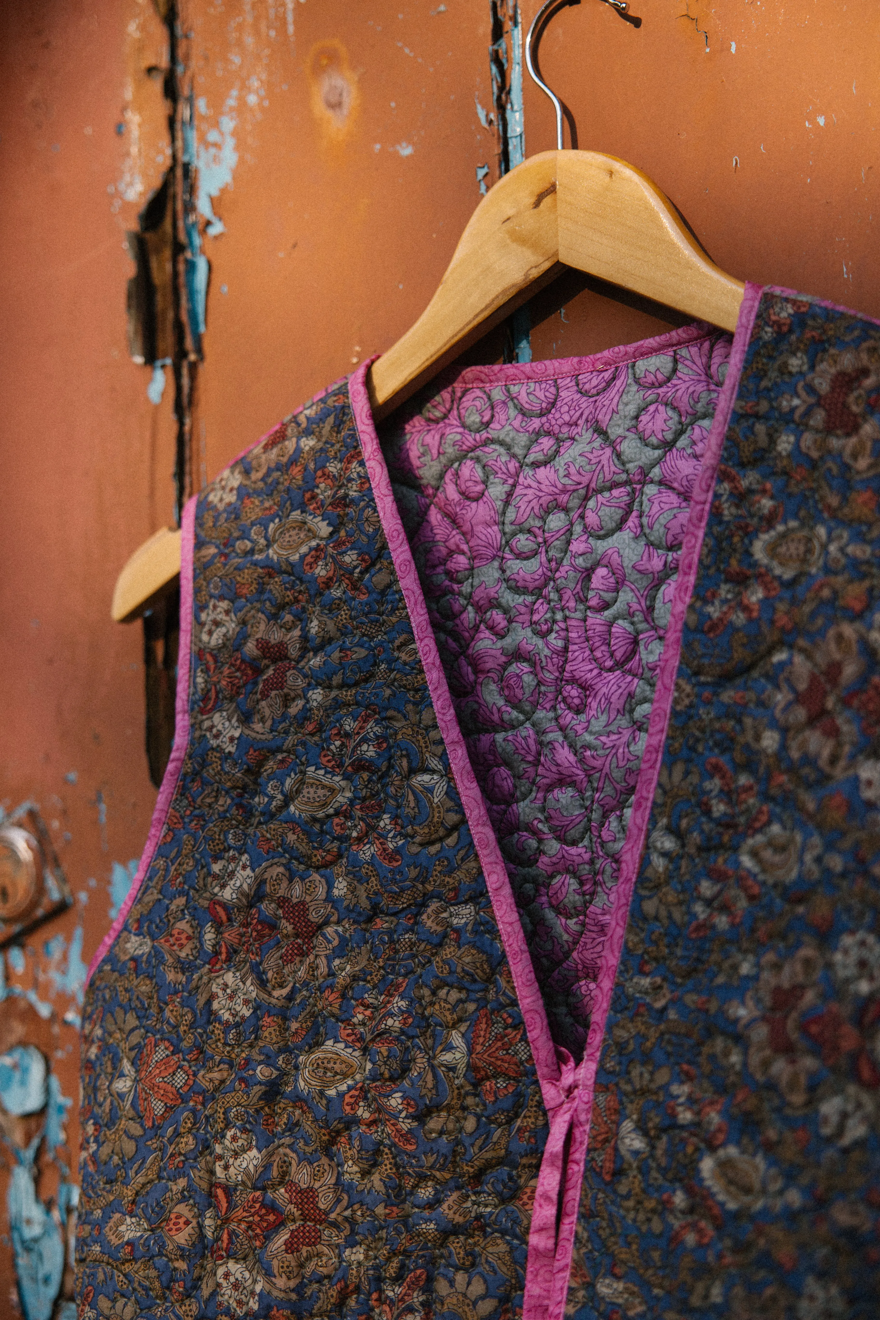 Melissa Silk Reversible Waistcoat L - 075