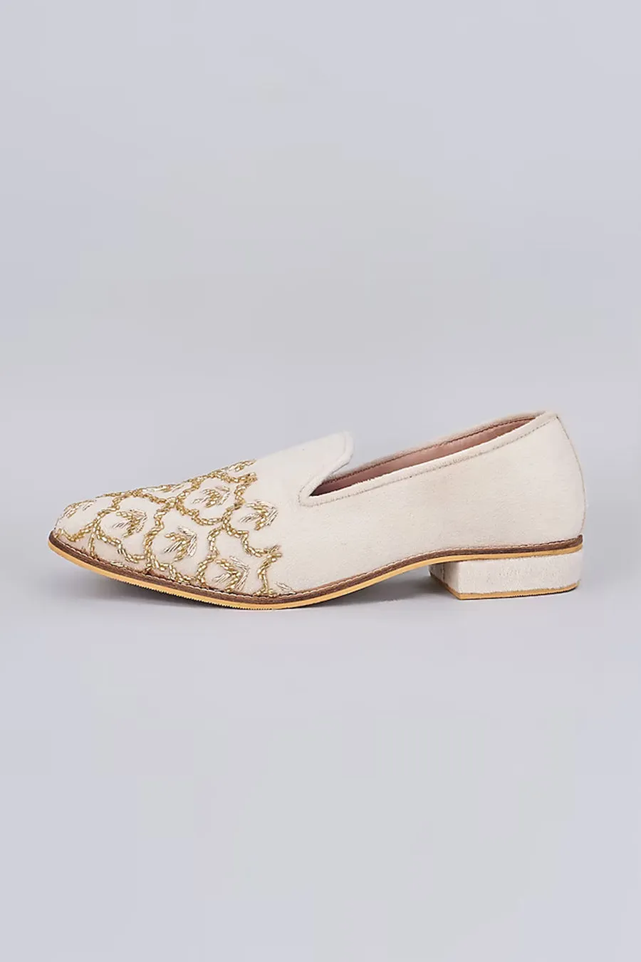 Off-White Cut-Dana Embroidered Loafers