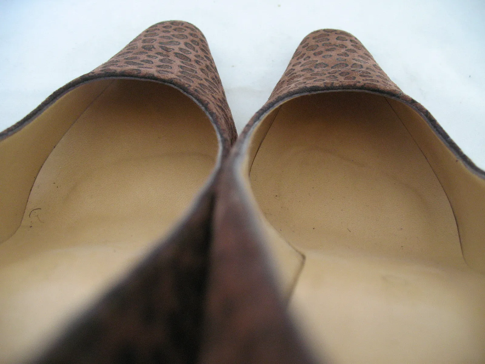 Womens Shoes BROWN ANIMAL PRINT PATTERN Made SPAIN Womens Ladies 3-1/8in HIGH HEELS SHOES size 6 B